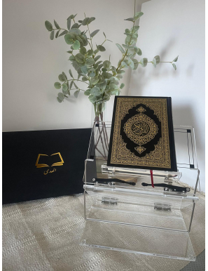 Porte-Coran modulable en acrylique – Élégance et praticité pour votre lecture